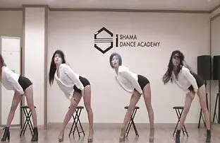 XXX 美しいブロンドモリーベネット エロ 動画 女性 版