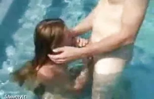 XXX 小さな胸のイタリアの女の子が好き弄 女の子 無料 動画 エロ